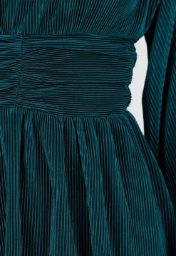 Donkergroene Plissé Jurk met Wijde Mouwen en Gerimpelde Taille