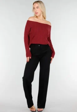 Donkerroze Off Shoulder Trui met Kabelpatroon en Brede Halsrand