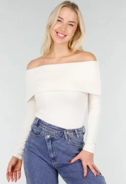 Ecru Off Shoulder Top met Lange Mouw