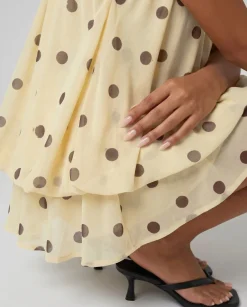 Geel Halter Jurkje met Bruine Stippen en Open Rug