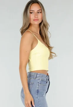 Gele Crop Top met Pads en Gekruiste Bandjes