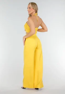 Gele Set met Halter Crop Top en Wijde High Waist Broek
