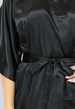 Glimmende Zwarte Satijnen Kimono Kort