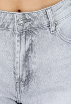 Grijze Denim Short met Ruwe Zoom en Lichte Stretch