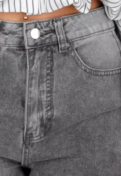 Grijze High Waist Straight Leg Jeans met Rafelige Zoom