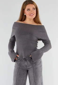 Grijze Off Shoulder Gebreide Trui met Uitlopende Mouwen