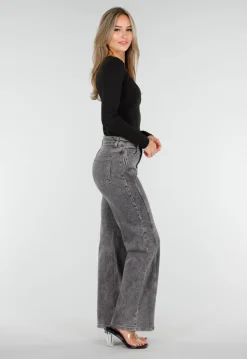 Grijze Straight Leg Jeans met Rechte Pijpen en Subtiele Wassing