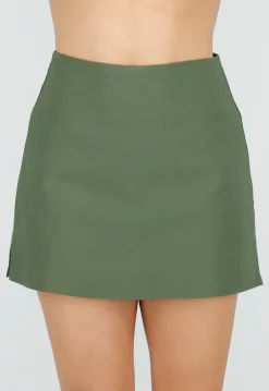 Groene Korte Skort met Stretch en Binnenbroekje