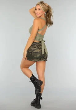 Groene Sporttop met Vierkante Hals en Strikdetail