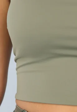 Groene Sporttop met Vierkante Hals en Strikdetail