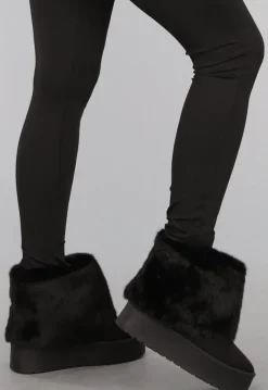 Korte Zwarte Faux Fur Snowboots