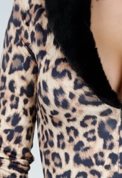 Leopard Print Jumpsuit met Bontkraag