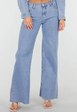 Lichtblauwe Mid Waist Wide Leg Jeans met Raw Edge Zoom