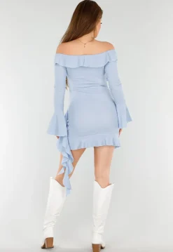 Lichtblauwe Off-Shoulder Jurk met Ruches en Stretchstof