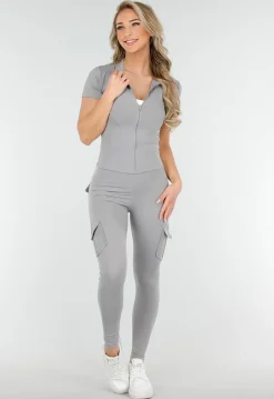 Lichtgrijze Sportset met Cargozakken en Scrunch
