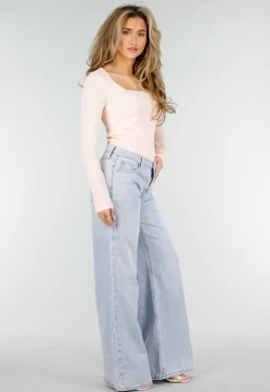 Lichtroze Stretch Top met Lange Mouwen en Vierkante Hals