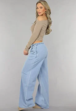 Low Waist Tall Wide Leg Jeans met Strikdetails