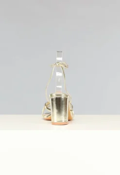 Metallic Gouden Strap Hakken met Lage Hak