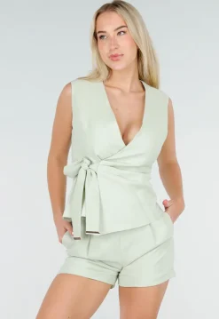 Mintgroene Linnenlook Short met Plooien en Rechte Pijpen