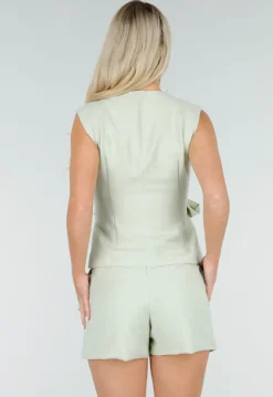 Mintgroene Linnenlook Short met Plooien en Rechte Pijpen