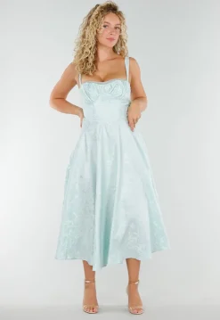 Mintgroene Midi Jurk met Brede Bandjes en Licht Glanzend Motief