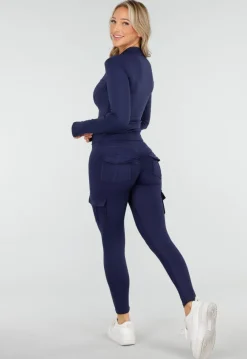 Navy 2-Piece met Cargolegging en Getailleerde Rits-Top