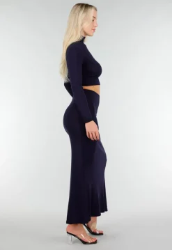 Navy Two Piece Set met Cut Out Top en Maxi Rok