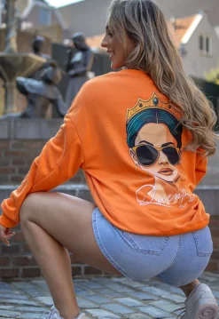Oranje Koningsdag Sweater Dames met Queen Bae Print
