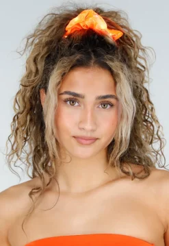 Oranje Scrunchie met Gekleurde LED Lichtjes