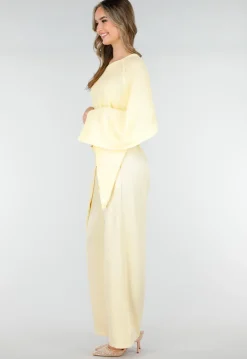 Pastel Gele One Shoulder Top met Wijde Mouwen