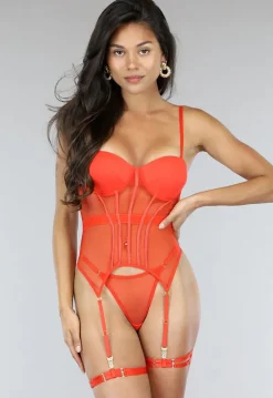 Rode Lingerie Set met Jarretels