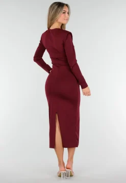 Rode Midi Jurk met Lange Mouwen en Goudkleurige Ringdetail