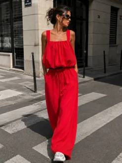 Rode Stretch Two Piece Set met Mouwloze Top en Wide Leg Broek