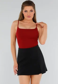 Rood Hemdtopje met Stretch, Cups en Vierkante Hals