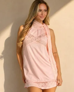 Roze Mouwloze Halter Top met Kant en Sjaaldetail