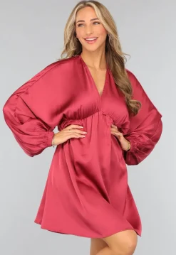 Roze Satijnen Jurk met Pofmouwen