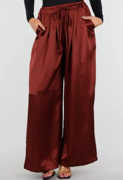 Satijnen Bordeaux Rode Wide Leg Broek met Elastische Taille