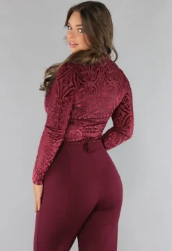 See Through Burgundy Top met Velvet Print