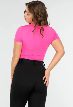 Shortsleeve Twist Bodysuit in Felroze met V-hals