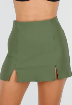 Skort Army Green met Stretch en Splitjes