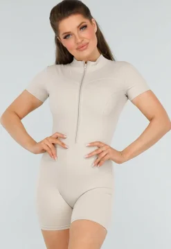 Stijlvolle Beige Sport Playsuit met Ritssluiting