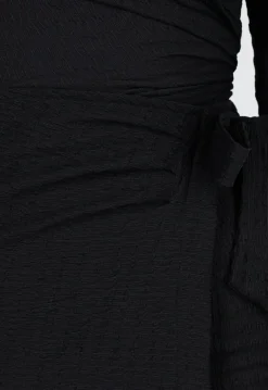 Tall Zwarte Stretch Skort met Striksluiting en Licht Structuurmateriaal