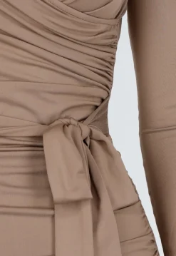 Taupe Jurk met Overslag, Ruches en Stretch