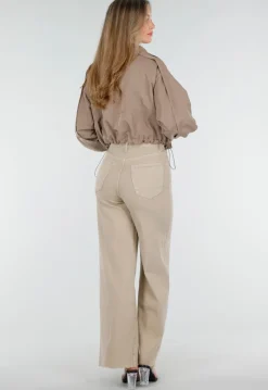 Taupekleurig Cropped Jack met Brede Overslagsluiting