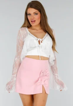 Wit Kanten See-Through Stretch Top met Striksluiting en Trompet Mouwen