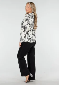 Witte Blouse met Zwarte Bloemenprint en Lange Mouwen