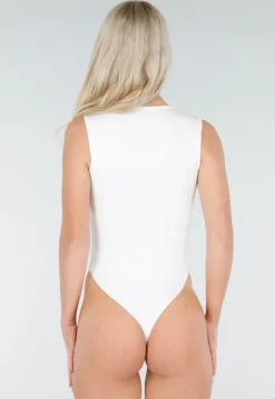 Witte Body met Vierkante Hals en Brede Bandjes