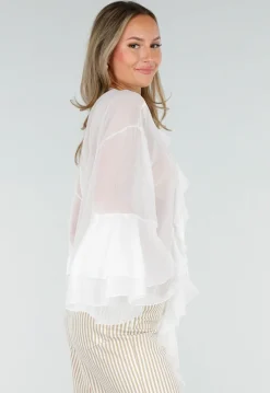 Witte Chiffon Blouse met Ruches en Knoopsluiting