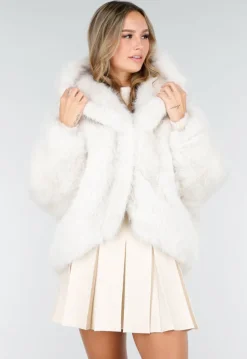 Witte Faux Fur Jas met Capuchon