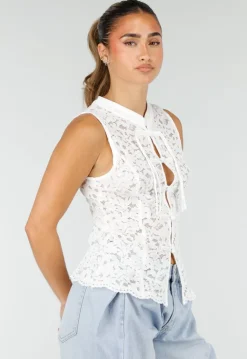 Witte Kanten Mouwloze Top met Opstaande Hals